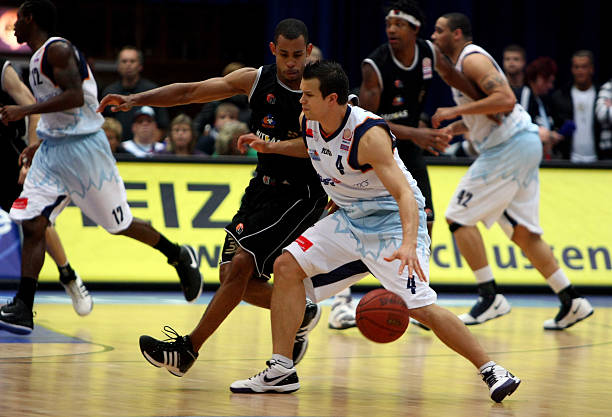 及时识别潜 及时识别潜