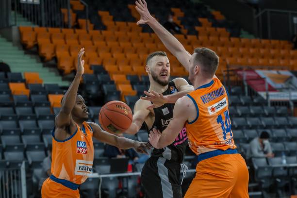 的颠覆式挑 的颠覆式挑