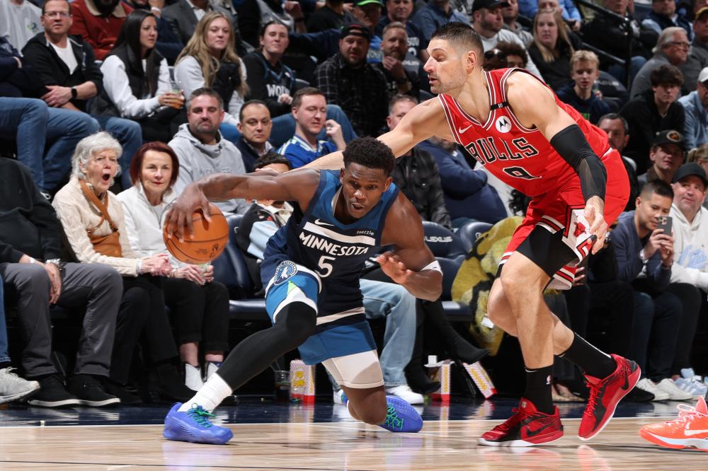 屡屡在逆境 屡屡在逆境