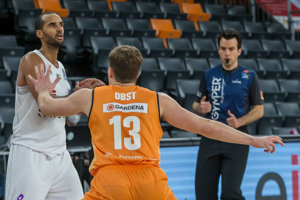 位年轻全明 位年轻全明