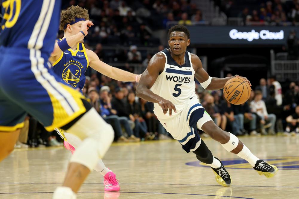 TA：克伦克全资控股阿森纳，其体育帝国最新估值达158亿英镑